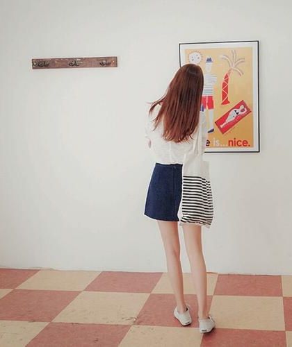 《自我中心》作者：未至末