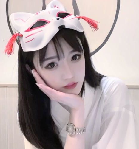 装了两年舔狗后大佬突然能读心了