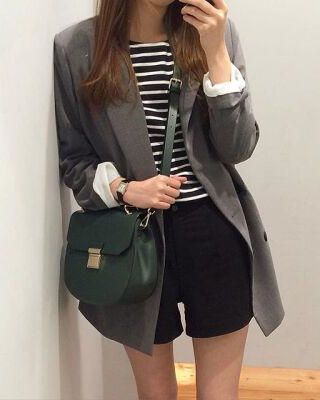 【付费短篇】听见腹中三胞胎的心声后，我去父去子作者：